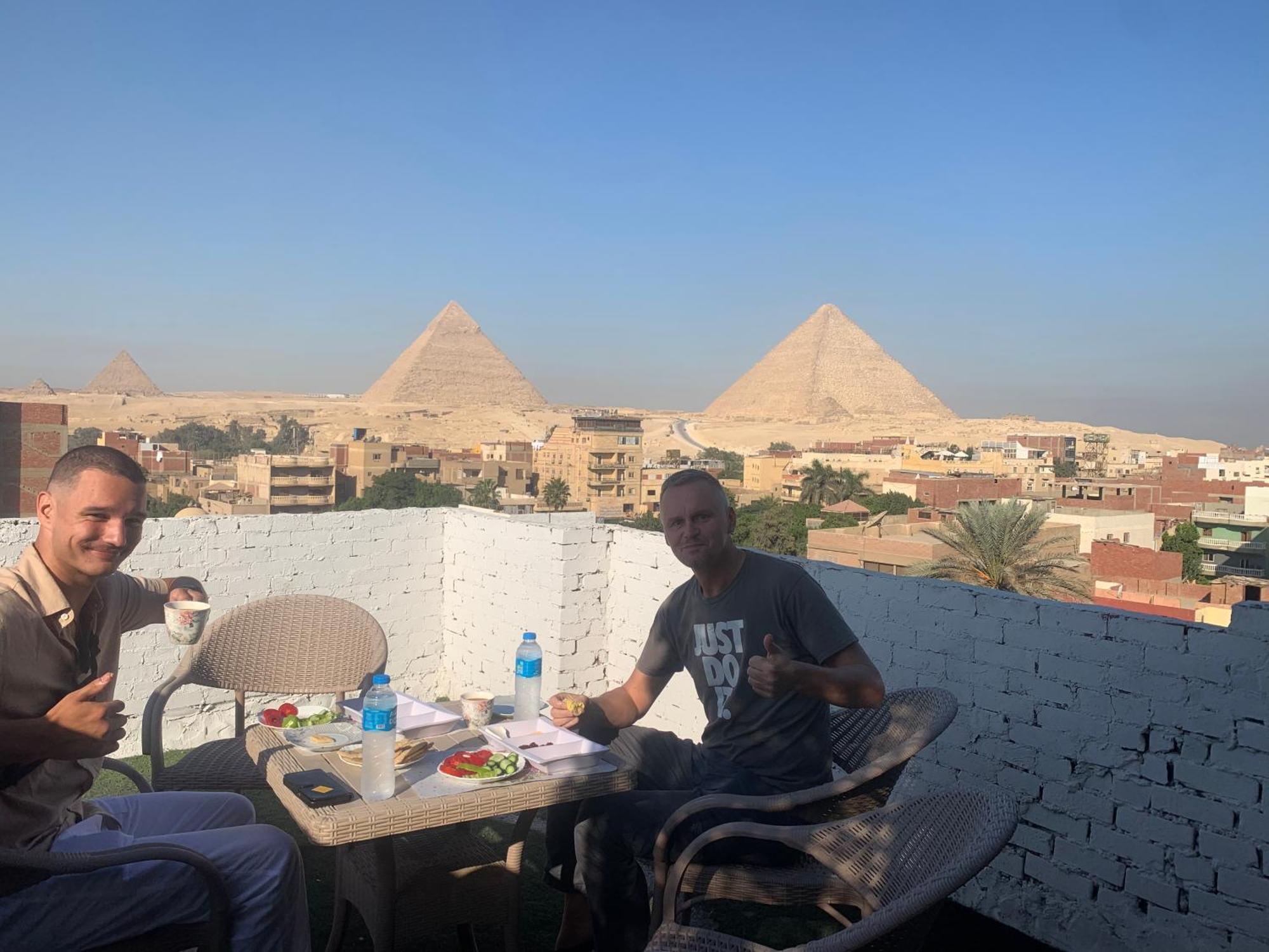 Appartement Loay Pyramids View à Le Caire Extérieur photo